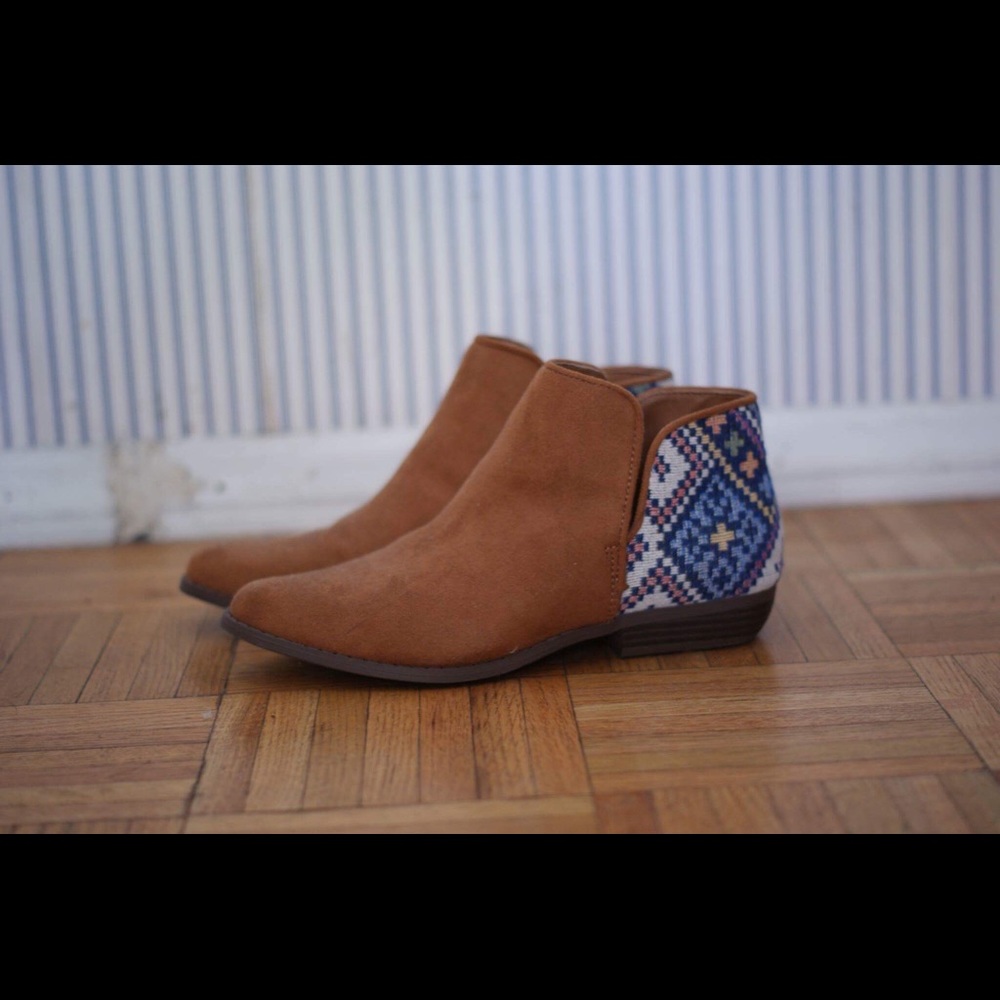 Brown boots