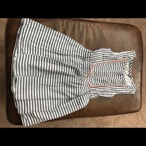 Girls Size 8 dresses (4 / lot)