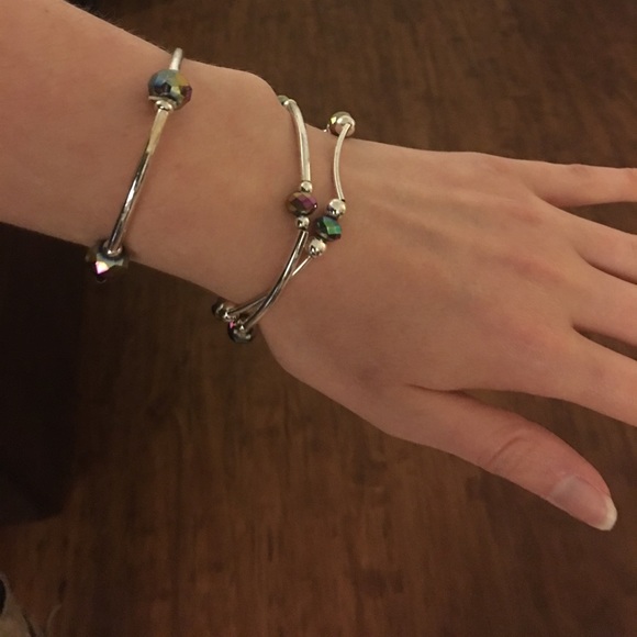 Silver Slip-on bracelets - Picture 2 of 2