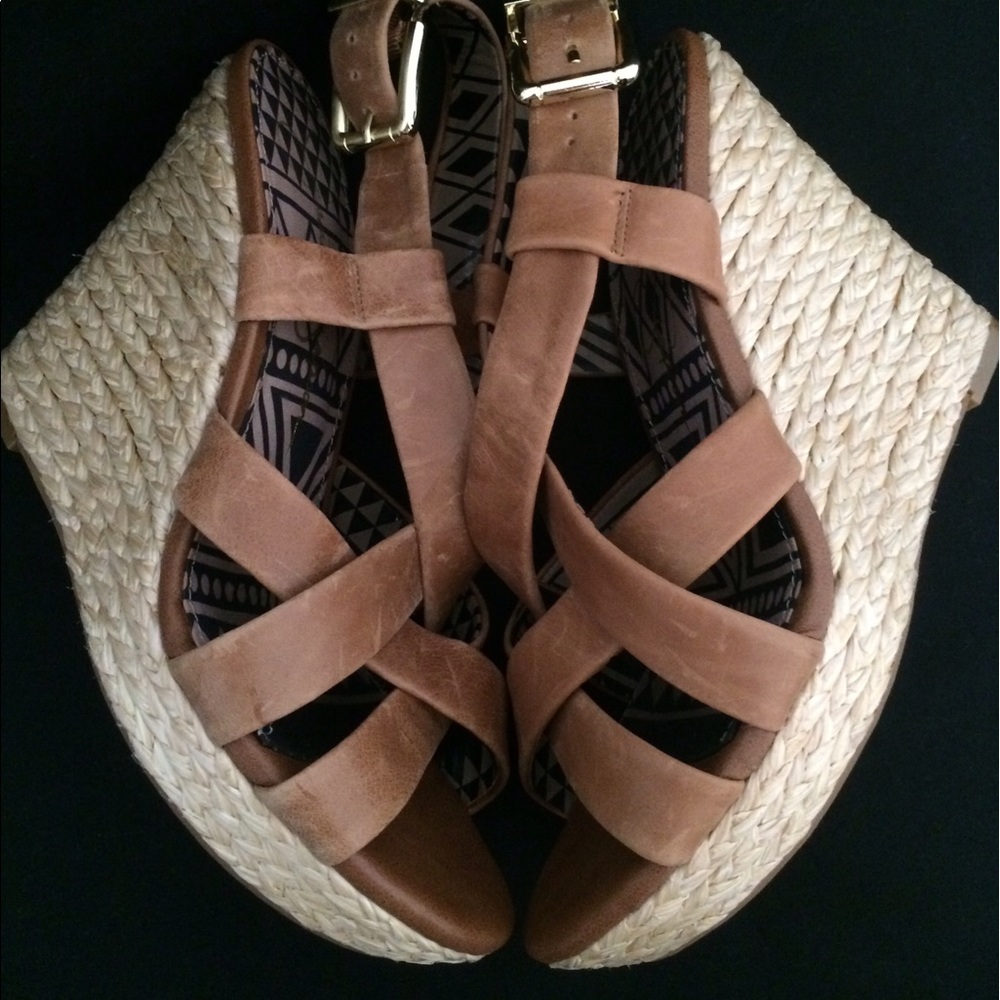 Jessica Simpson Wedges Size 8.5