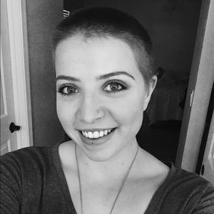 Meet your Posher, Kelly