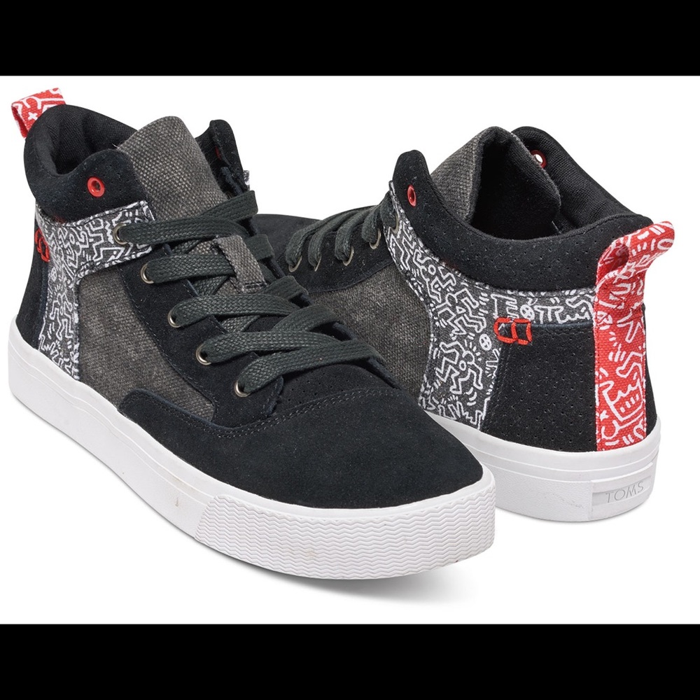 Women's Toms shoes Size 7