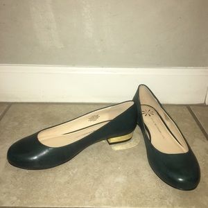 Brand new!! Issac Mizrahi teal leather flats