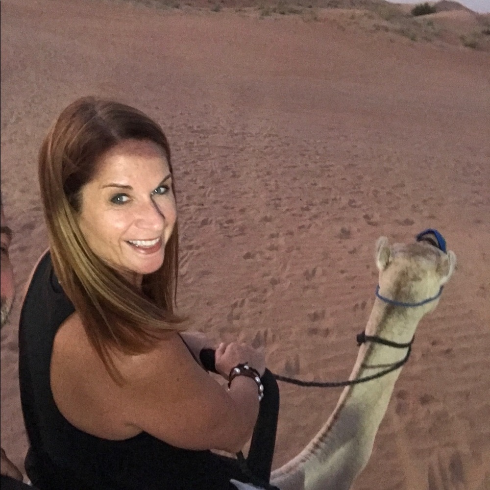 Meet your Posher, Suzanne