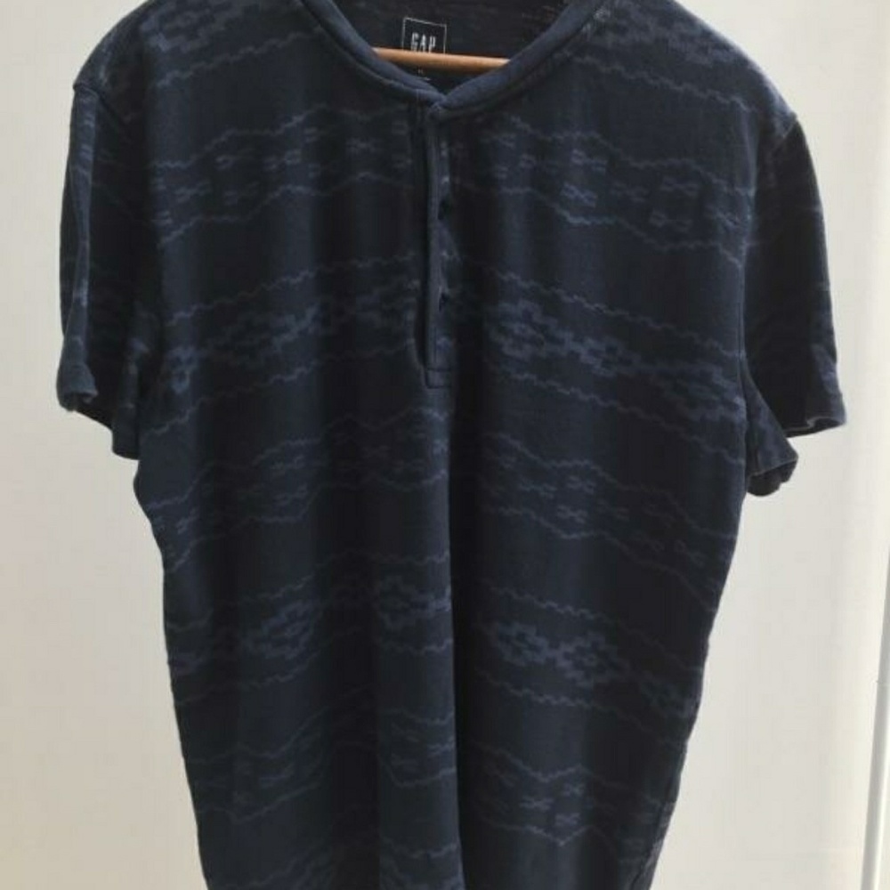 Gap short sleeved casual tee