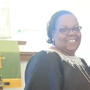 Meet your Posher, Trina