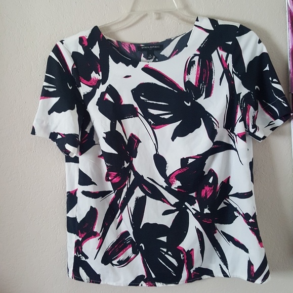 Banana Republic Tops - Banana Republic top