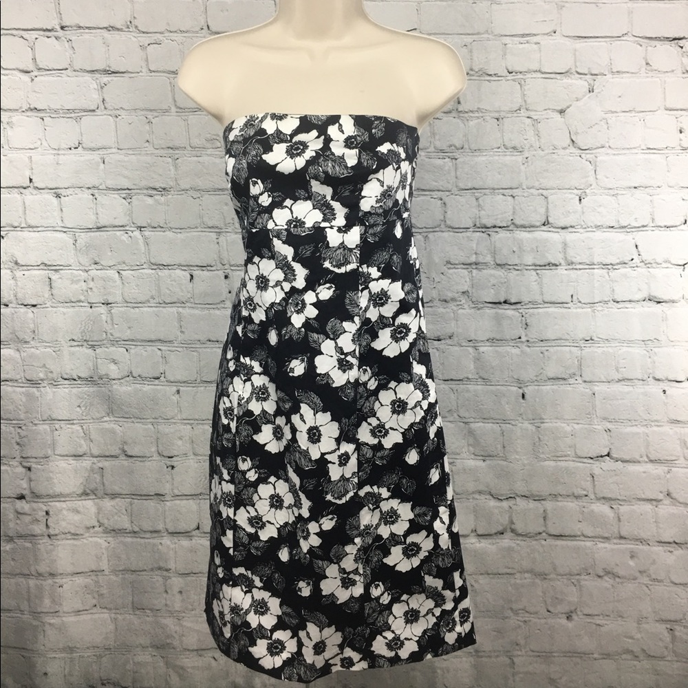 Herman Geist Size 4 Black & White Floral Dress