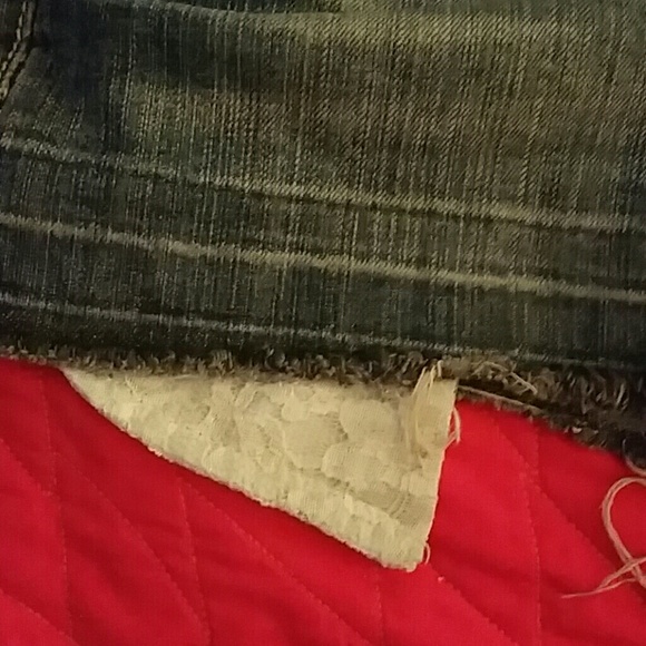 Shorts - Picture 4 of 4