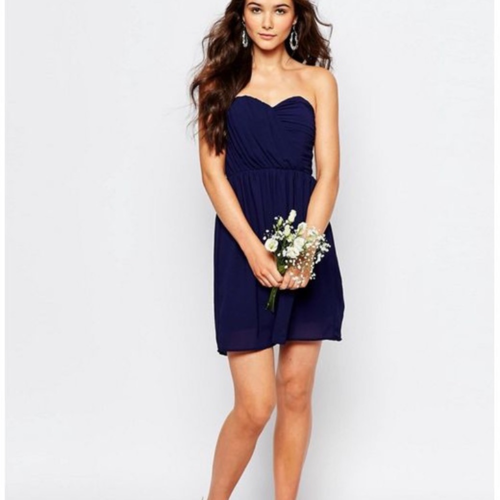 Navy strapless dress