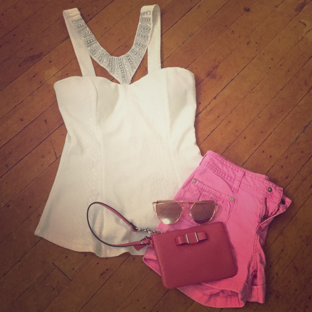 White Top with Bejeweled Front Strap✨