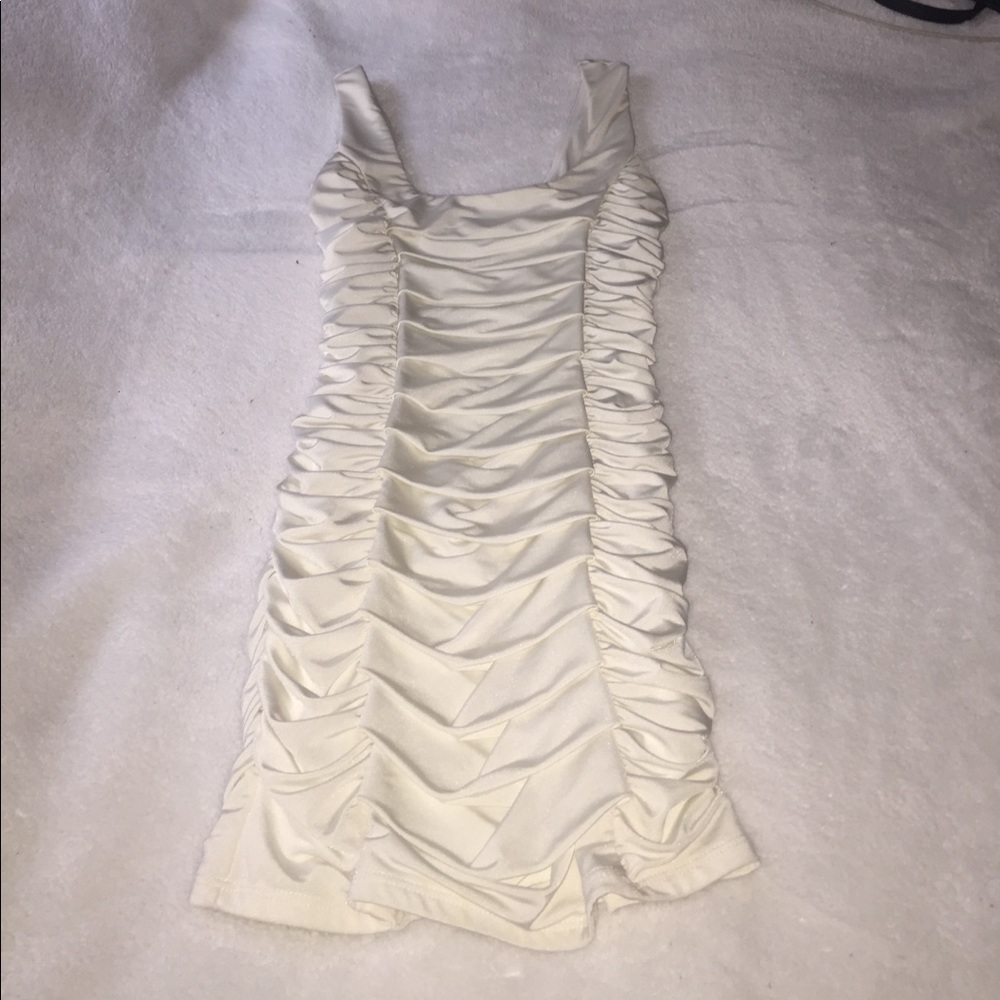 Arden B, off white, ruffled mini dress