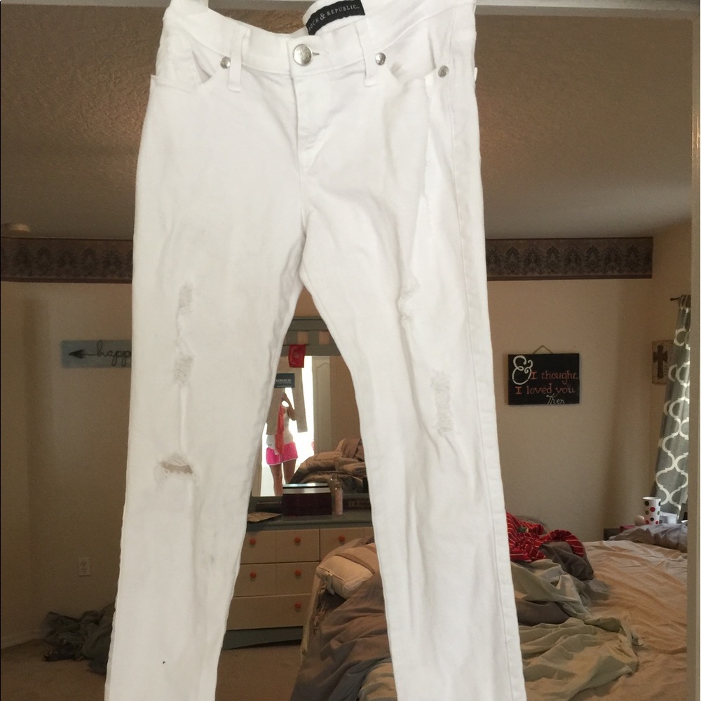 Rock & Republic skinny destructed jeans