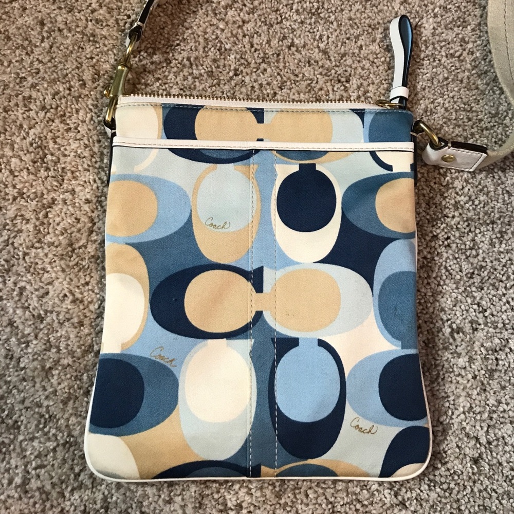 SOLD! Coach crossbody