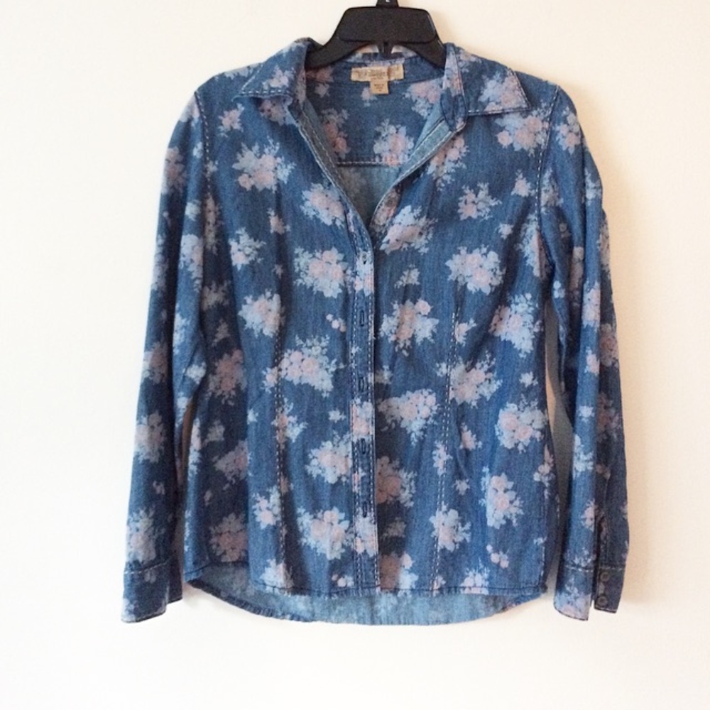 Nine west vintage chambray with floral print Small