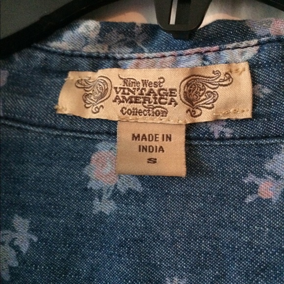 Nine west vintage chambray with floral print Small - Picture 2 of 3
