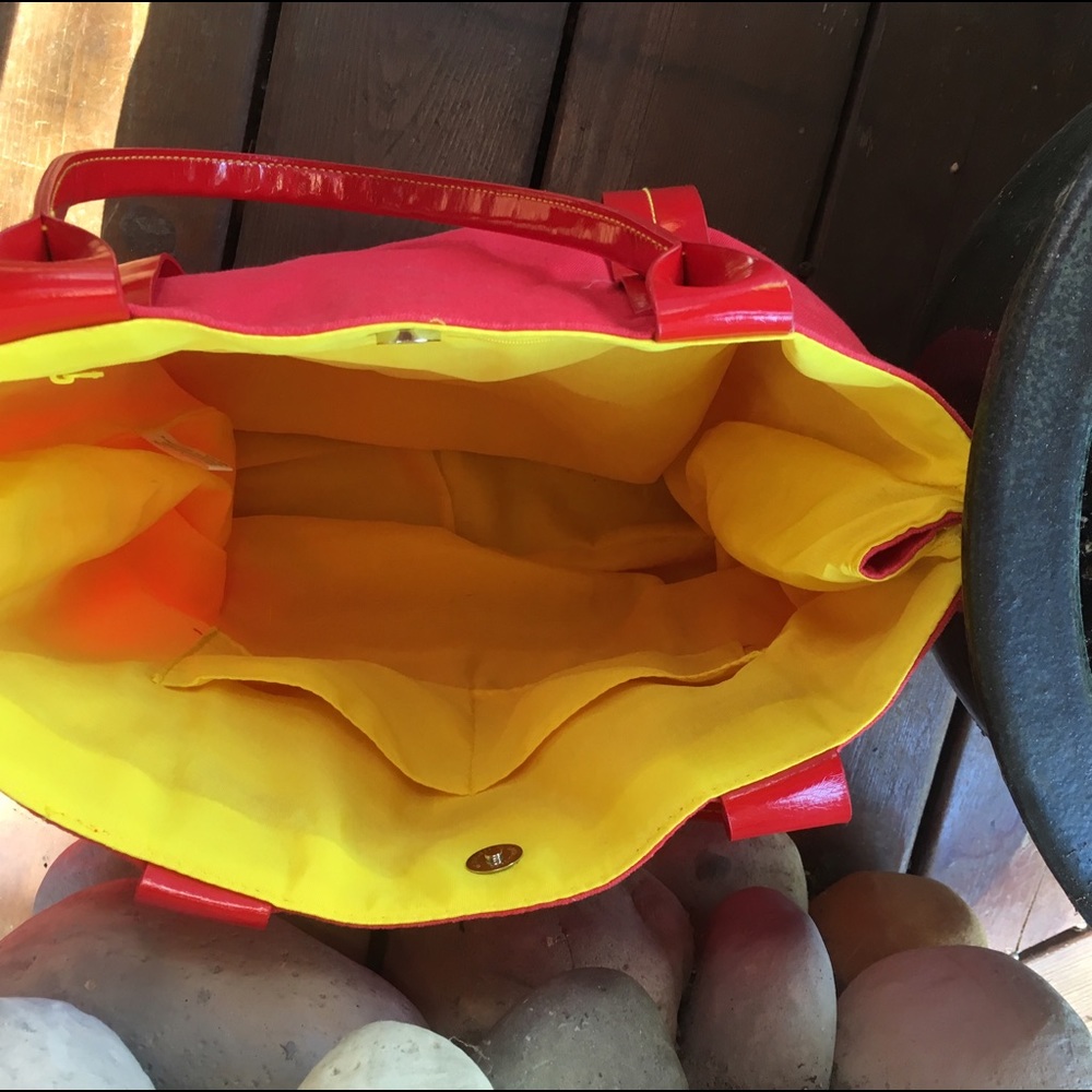 Perfect Beach Bag - Picture 3 of 4