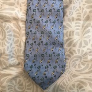 Vineyard Vines neck tie