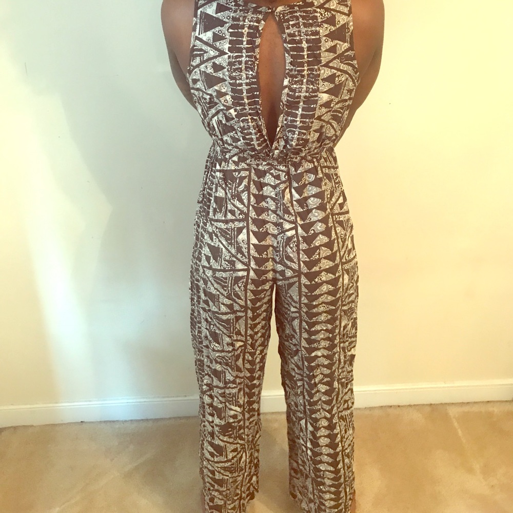 Romper - Picture 2 of 2