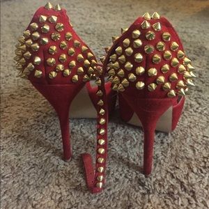 Steve Madden red spike heels