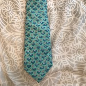 Vineyard Vines neck tie
