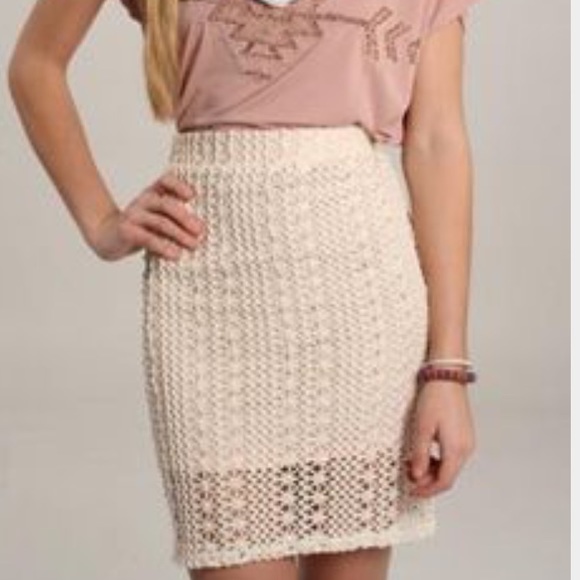 Free People Dresses & Skirts - Free People Cream Colored Crochet Skirt