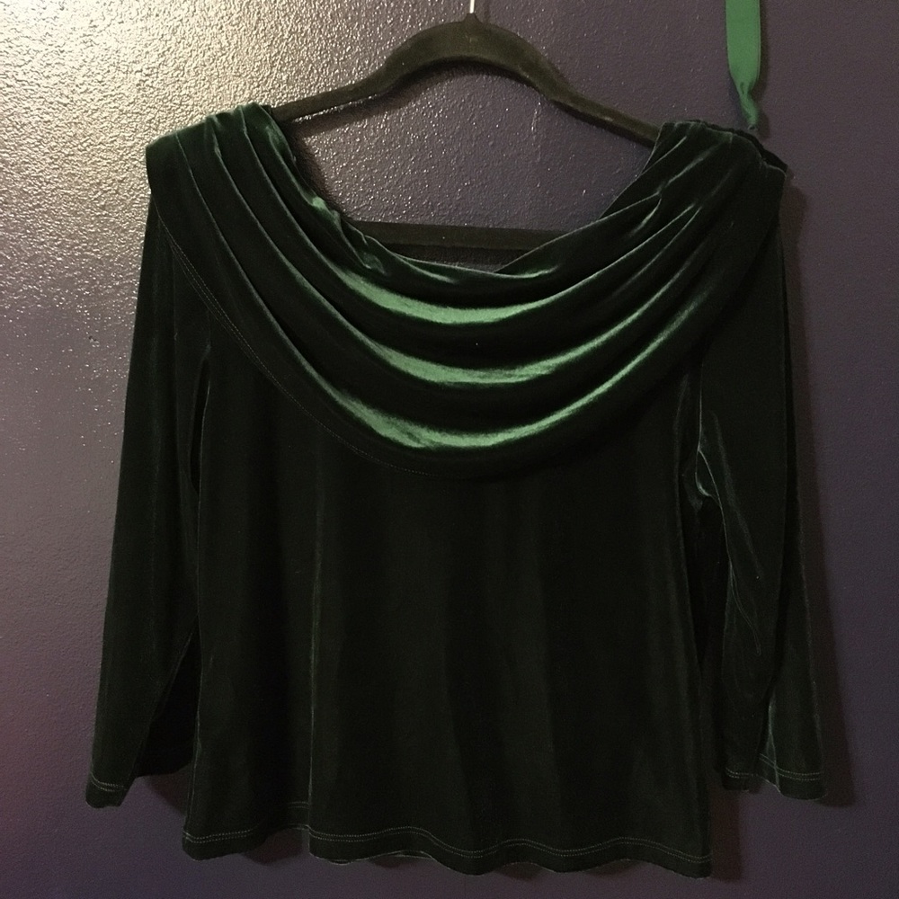 Emerald velvet draped crop top.