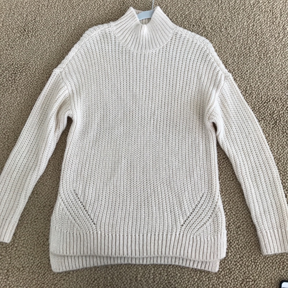 Chunky Knit Ann Taylor off-white sweater L