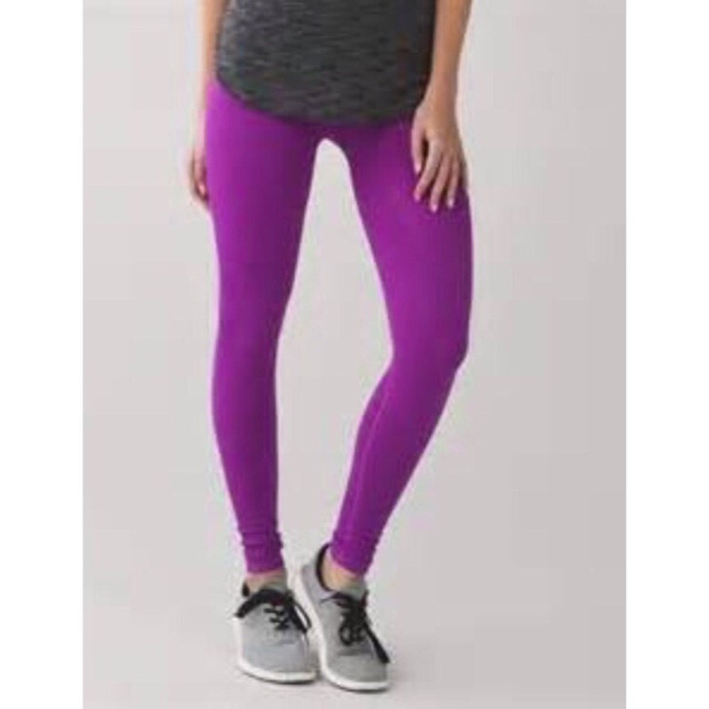 Lululemon Zone in Tight Tender Violet ✨WORN ONCE✨
