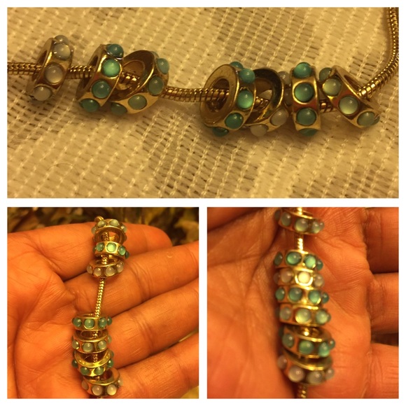 Banana Republic pandora-like Charm Necklace - Picture 3 of 5