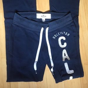 Hollister dark blue fitted sweatpants