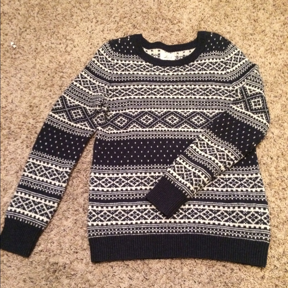 Levi's sweater