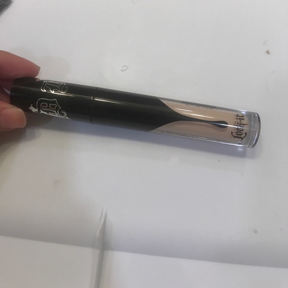 Kat Von D Other - Kat Von D lock it concealer