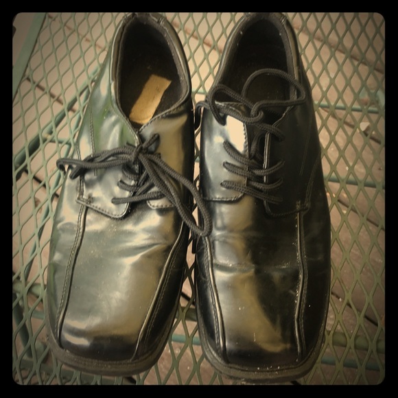 Boys dress shoes - Picture 1 of 4