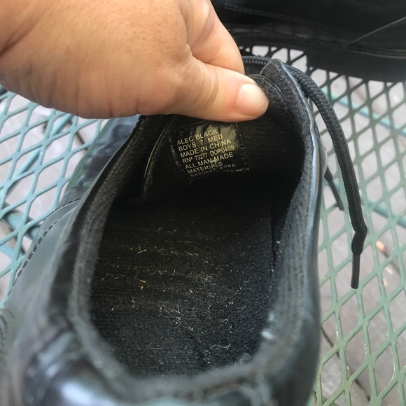 Boys dress shoes - Picture 3 of 4