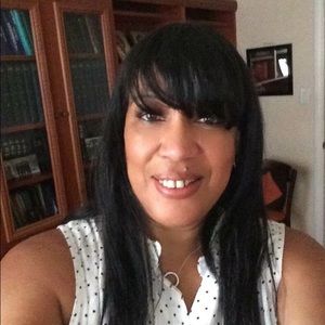 Meet your Posher, Fabienne