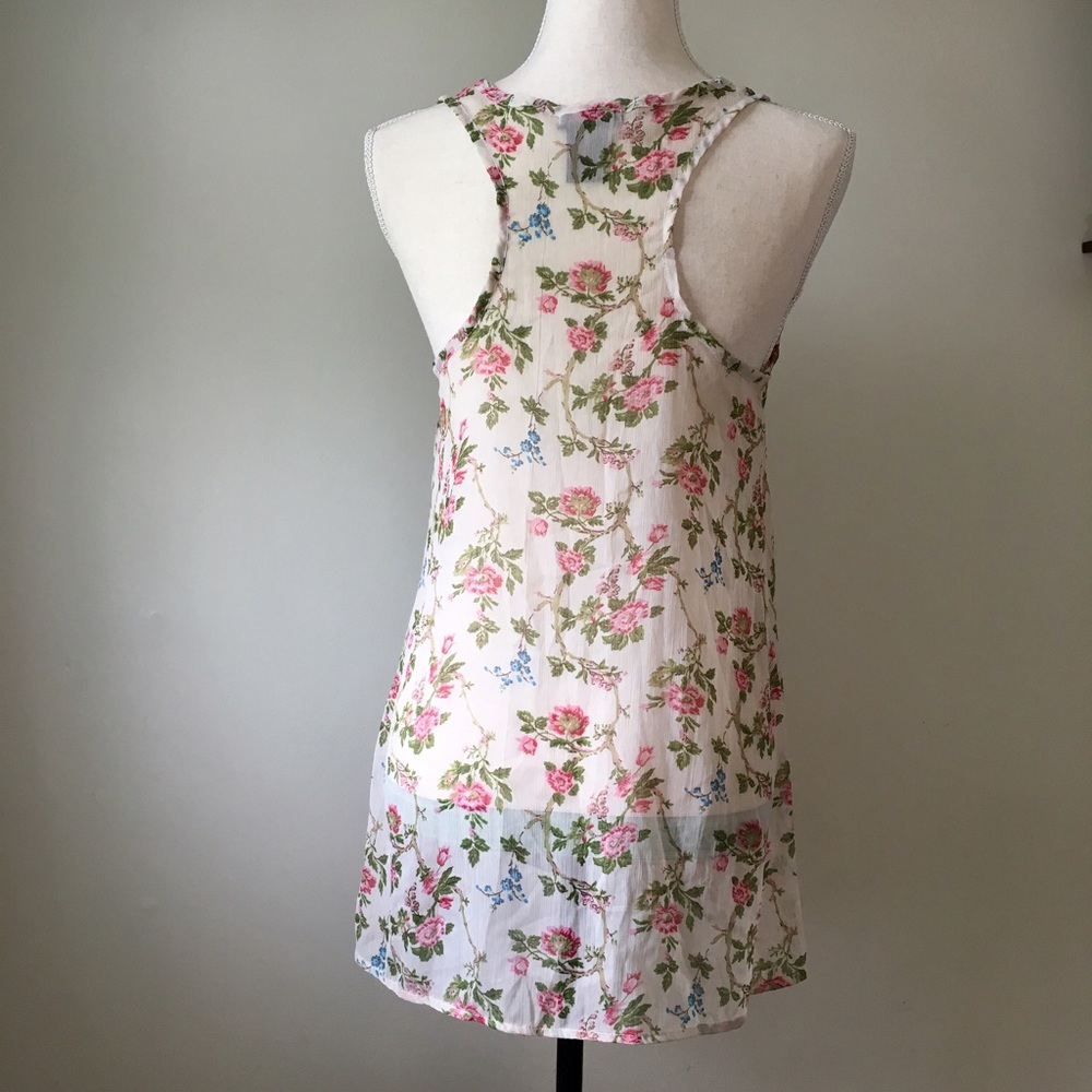 Sheer & Flowy Floral Boho Top•Like New• - Picture 2 of 3