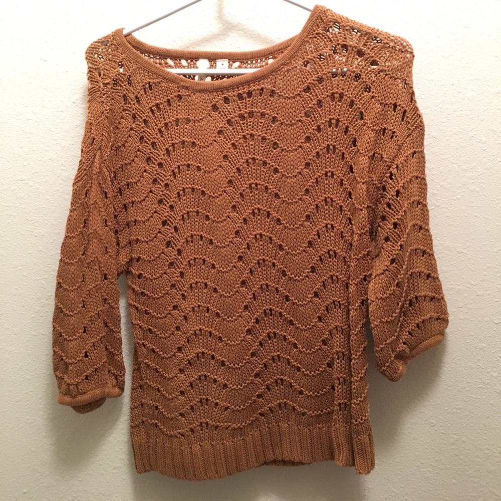 3/4 length knit sweater- medium
