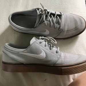 Nike Stefan Janoski skating shoes