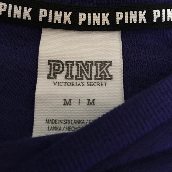 Vs pink shirt size medium - Picture 2 of 2