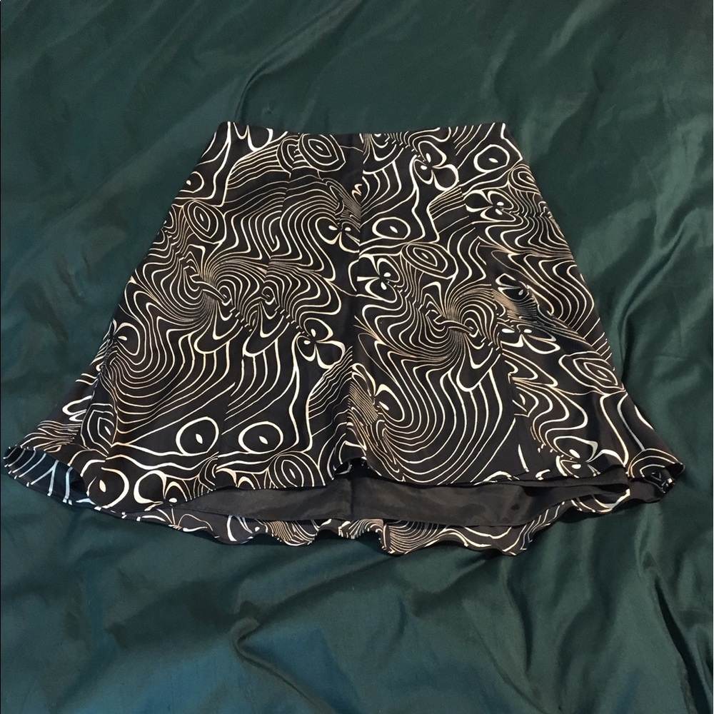 I. E. black and cream 100% silk midi skirt