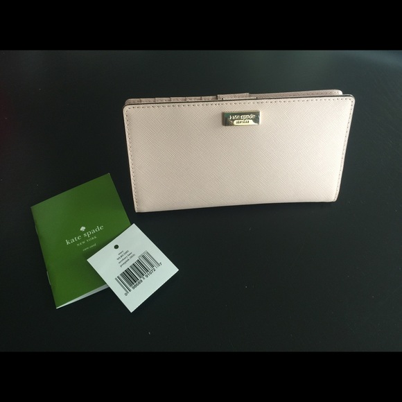 ❌SOLD❌ Kate Spade Stacy Wallet - Picture 1 of 8
