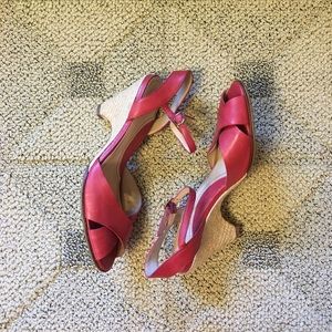 Coral Espadrilles / Eddie Bauer / Size 8 / Width M