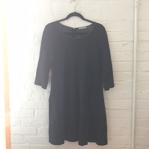 🙋BLACK AND WHITE LONG SLEEVE DRESS🙋 - Picture 2 of 3