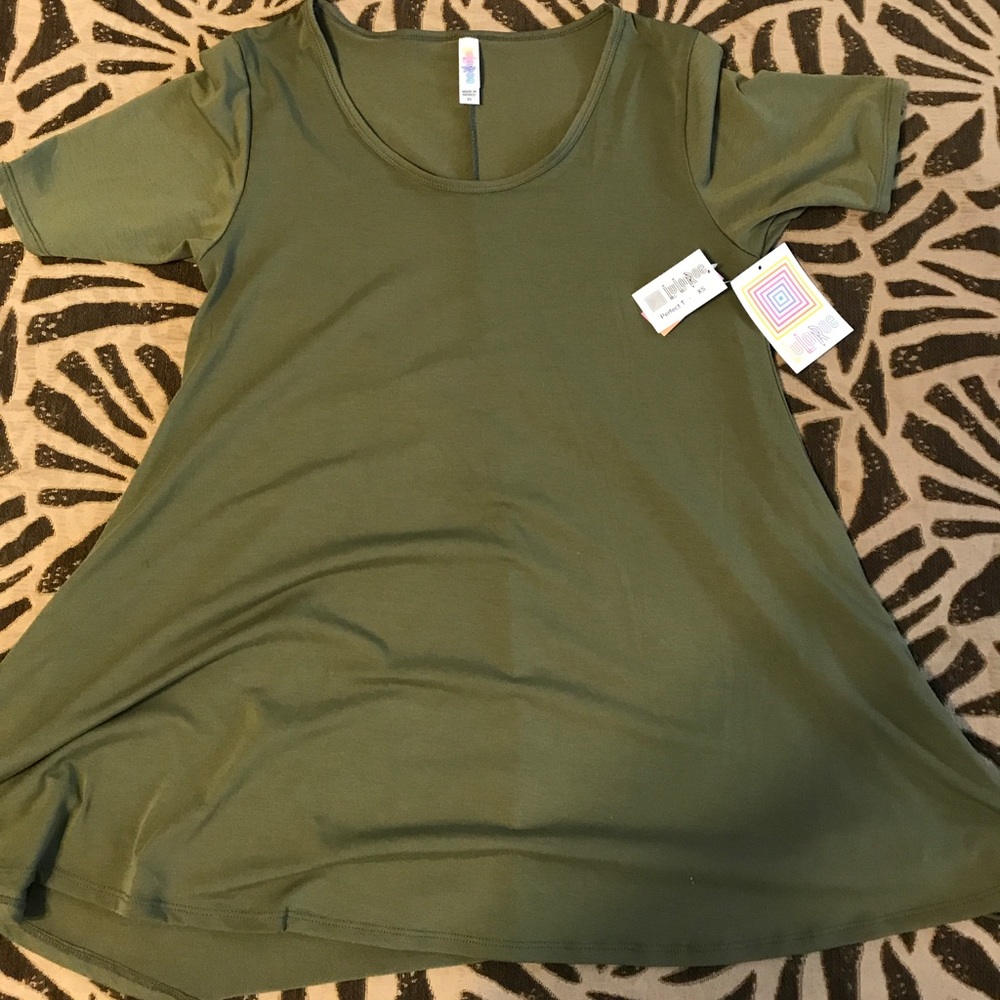 Lularoe Perfect Tee
