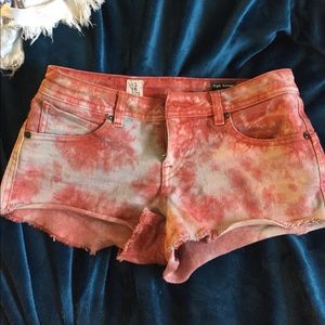 Volcano red wash jeans