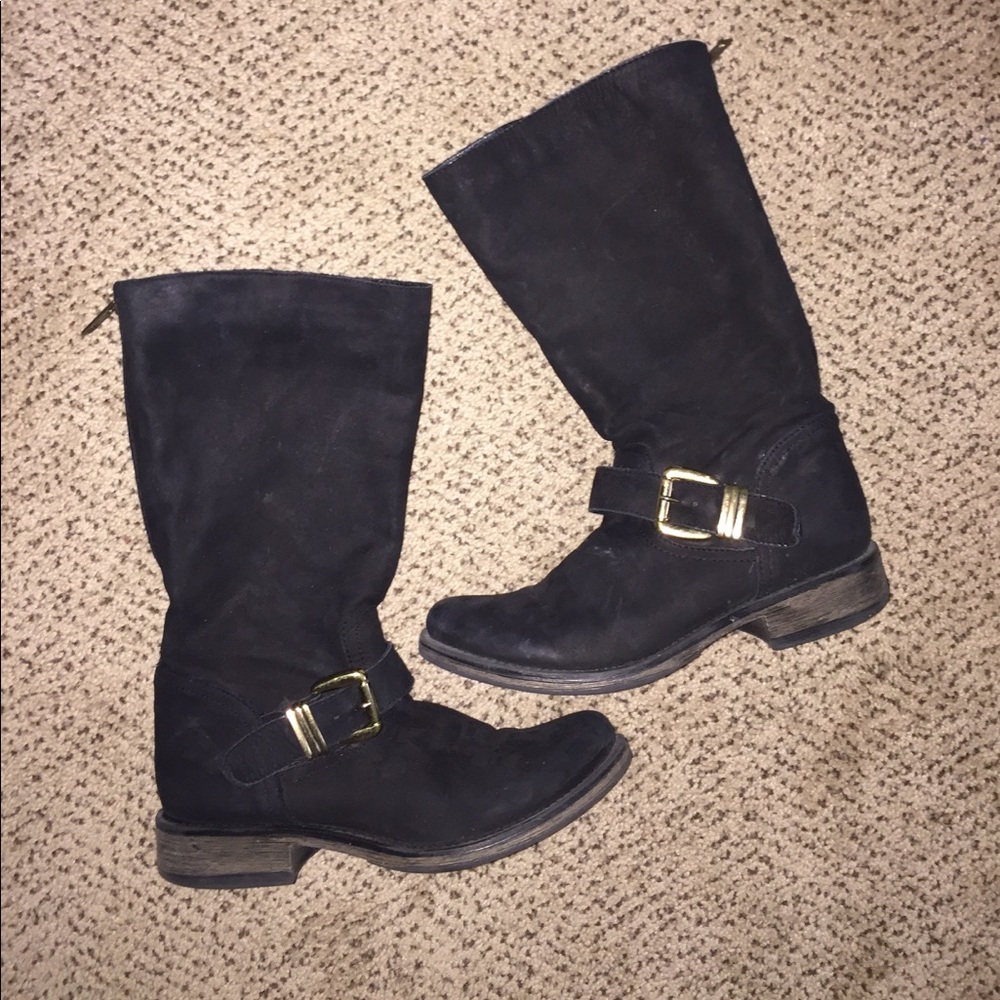 Steve Madden Suede Boots
