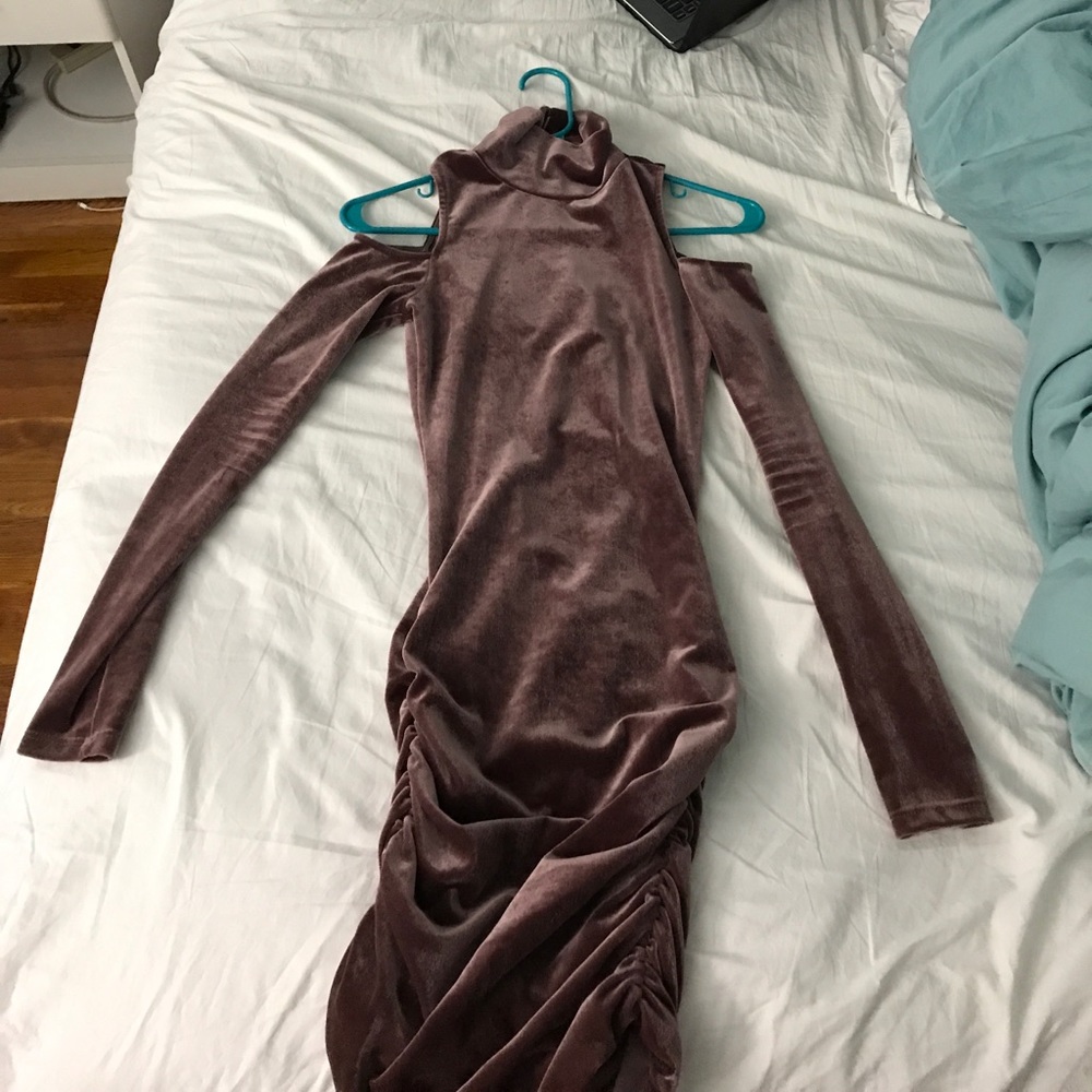 Velvet form fitting dress