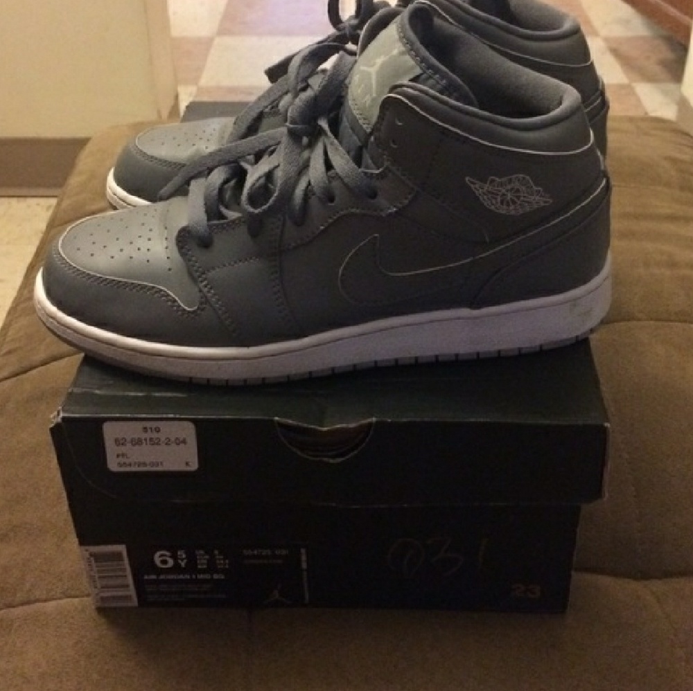 Nike air Jordan 1 mid