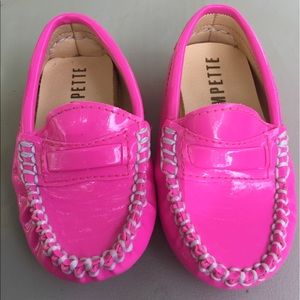 Girls Trumpette Hot Pink Moc Loafers Size 4 New